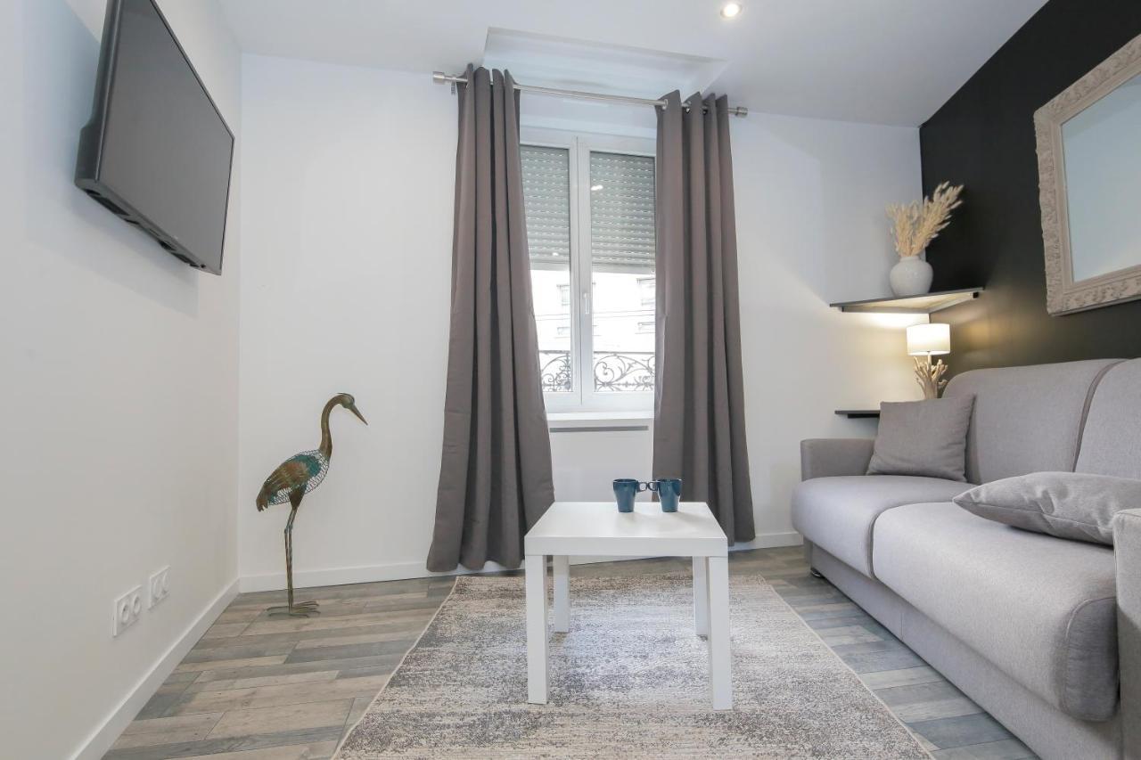 Les Champs, T2 Hypercentre Chic Et Cosy Wifi Par Sovalfi Apartment แซงต์-เอเตียน ภายนอก รูปภาพ
