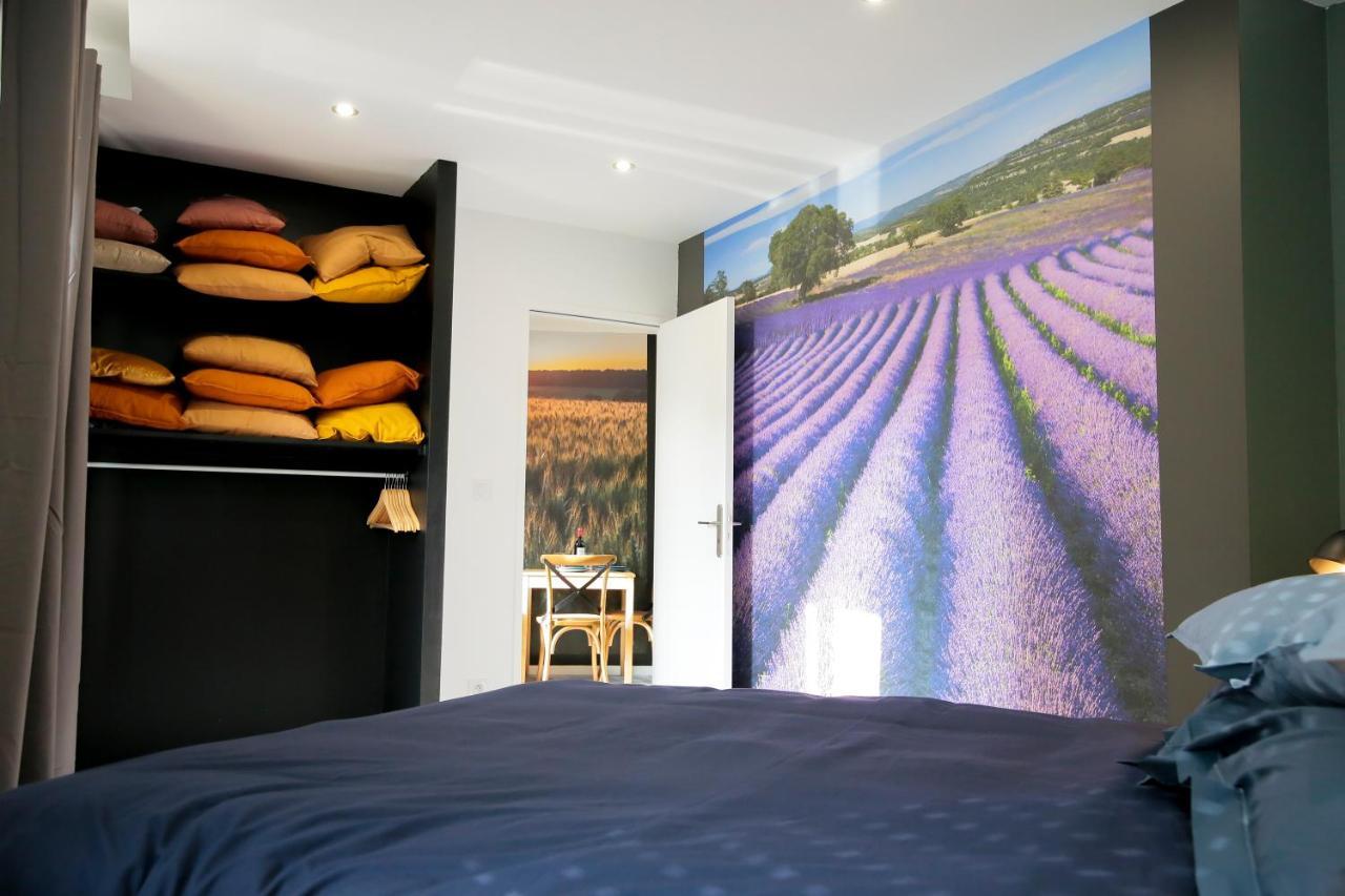 Les Champs, T2 Hypercentre Chic Et Cosy Wifi Par Sovalfi Apartment แซงต์-เอเตียน ภายนอก รูปภาพ