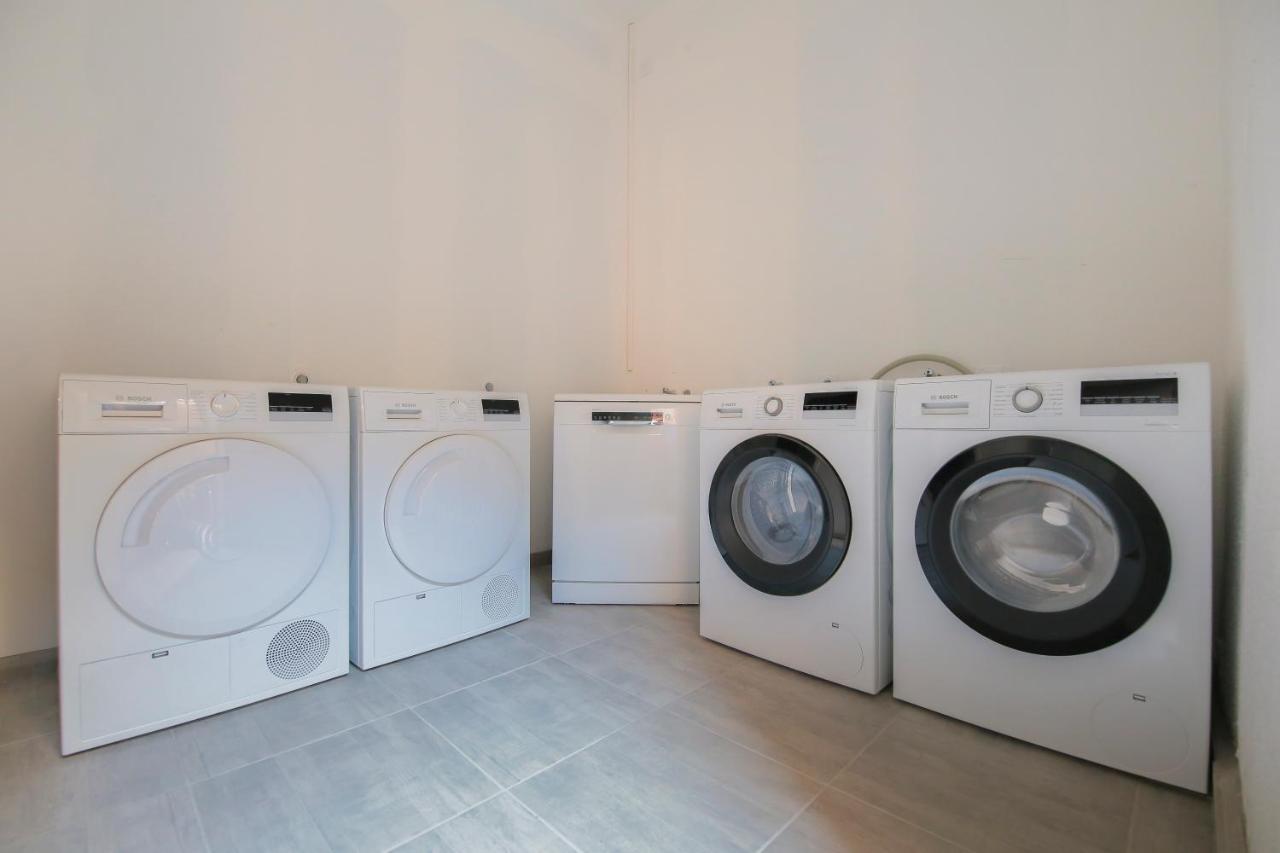 Les Champs, T2 Hypercentre Chic Et Cosy Wifi Par Sovalfi Apartment แซงต์-เอเตียน ภายนอก รูปภาพ